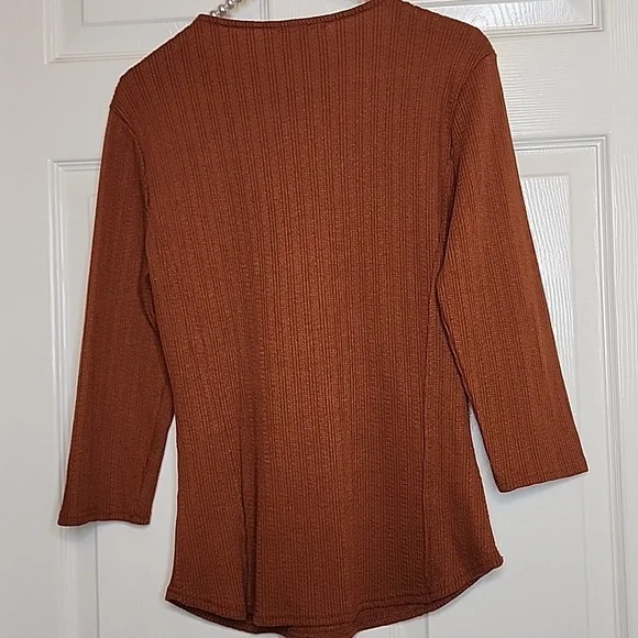 Buckle Gimmicks Womens Rust Ribbed knit Lace-Up Quarter Length Sleeve Top - Picture 4 of 11